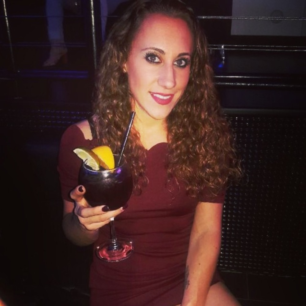 Meet your Posher, Jillian